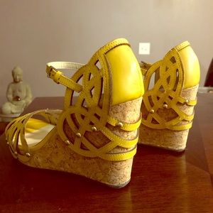 Adrianne Vittadini - Wedged heels